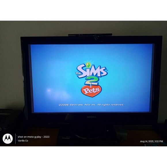 The Sims 2 Pets PS2 - Picture 2 of 5